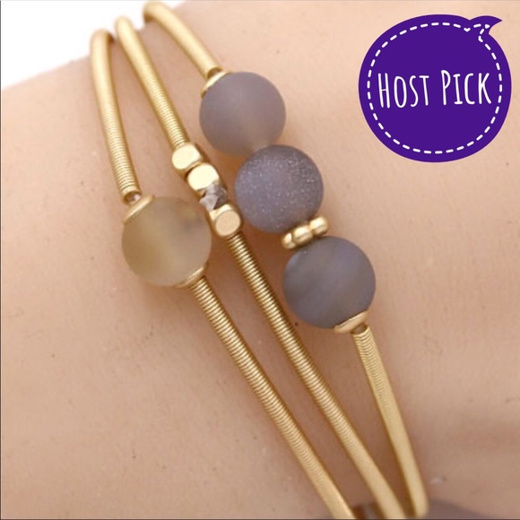 Jewelry - Elastic Cable Wire / Semi Precious Stone Bracelet